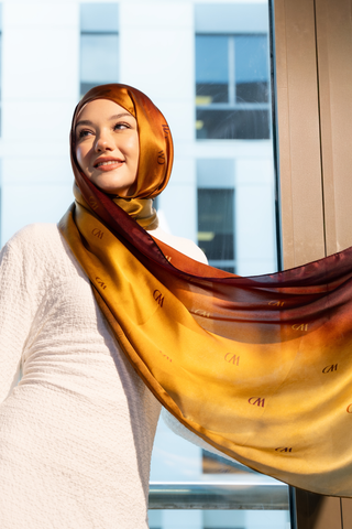WOROOD Silk Scarf Craftsmanship