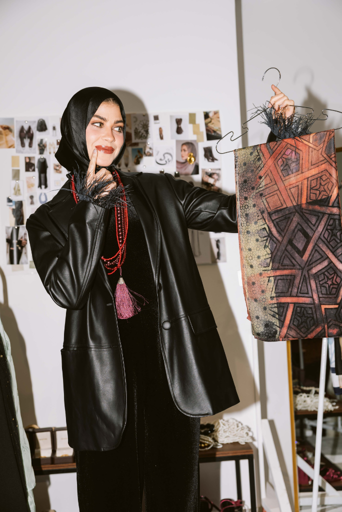 how to style scarf everyday effortless look breathable fabric worood