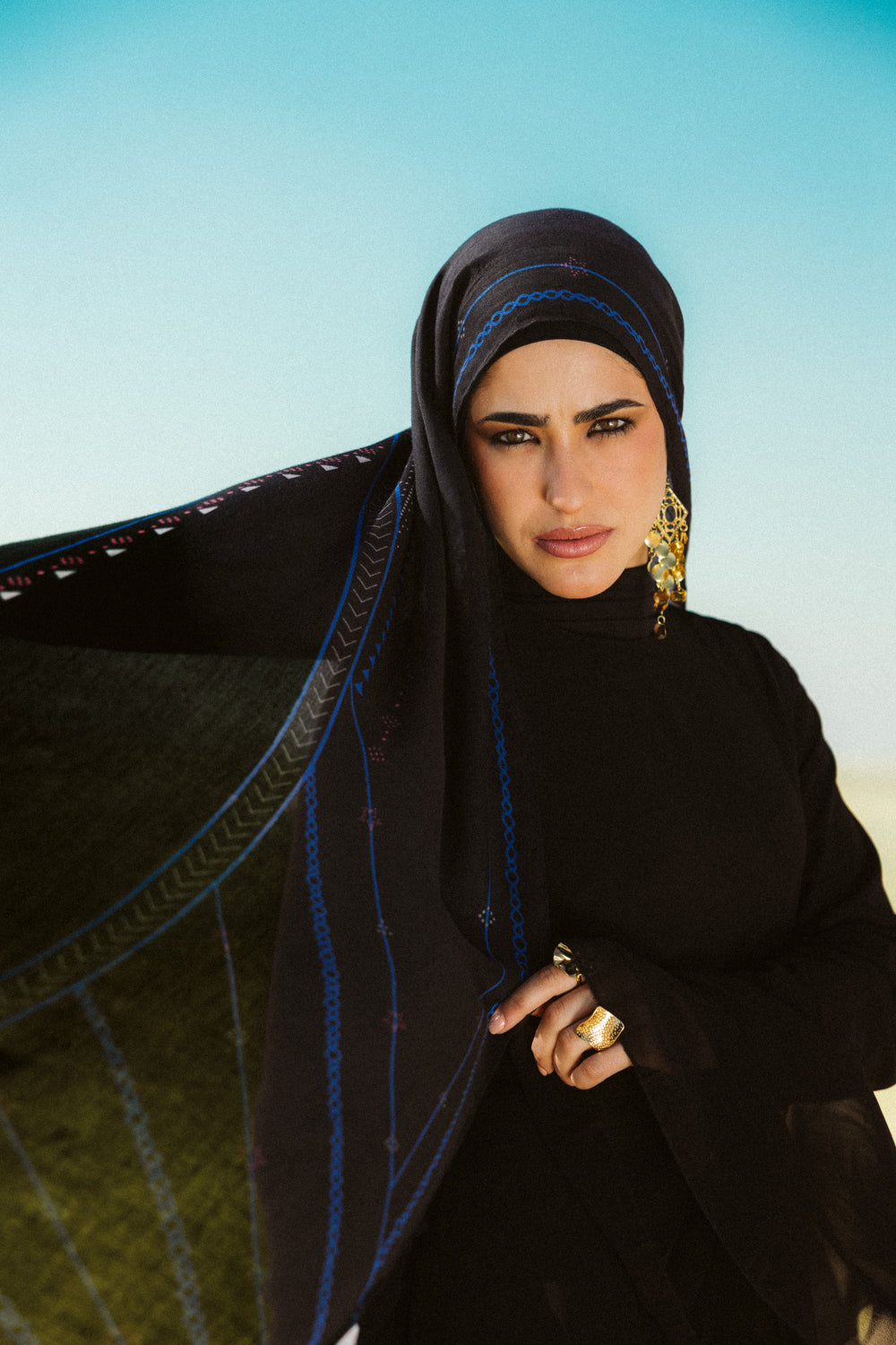 Masar modal scarf worn as a lightweight hijab with fluid connected drape – وشاح مسار مودال يُرتدى كحجاب خفيف بانسيابية متصلة
