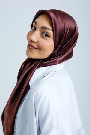 Worood Chocolate Silk Scarf Square – deep chocolate brown silk scarf with soft sheen- وشاح حريري مربع Chocolate من Worood – وشاح حريري بني داكن بلون الشوكولاتة مع لمعة ناعمة 