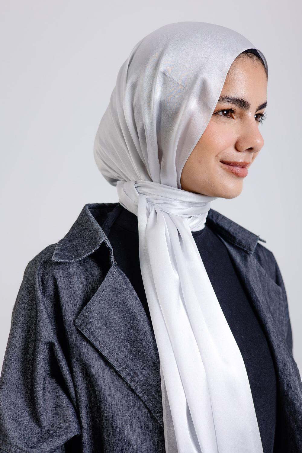 Worood Silver Silk Scarf Rectangle – elegant silver silk scarf with a glossy finish